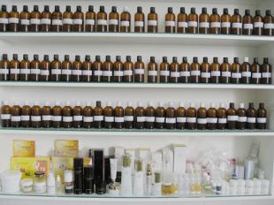 供应为创立属于你自己的进口品牌提供化妆品半成品货源_精细化学品_世界工厂网中国产品信息库