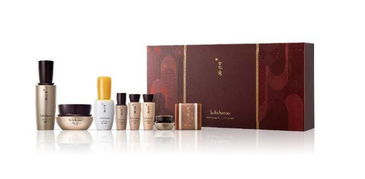 化妆品大集合，让你由内而外焕发动人光彩